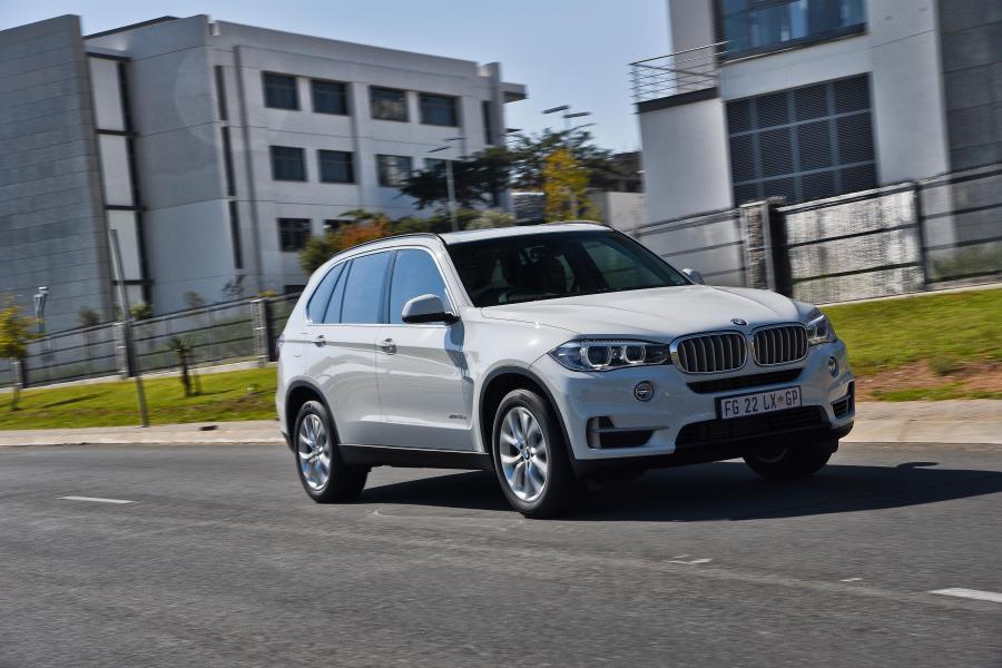 BMW X5 xDrive40e (ZA) '2016